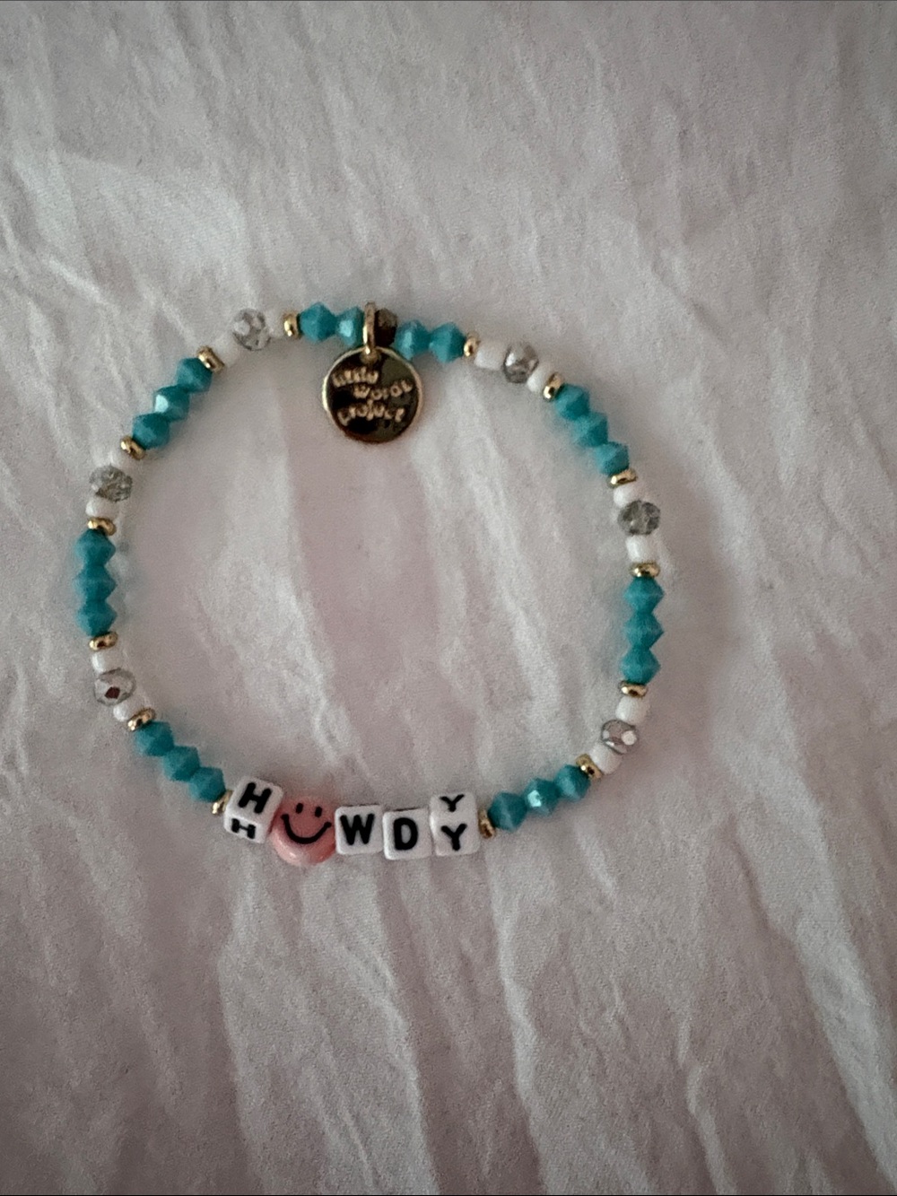 Turquoise 'Howdy' Beaded Stretch Bracelet with Gold Charm